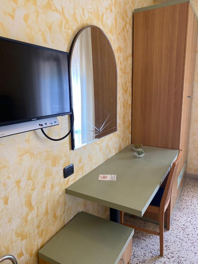 Hotel Pine Beach Rosolina Mare Dış mekan fotoğraf