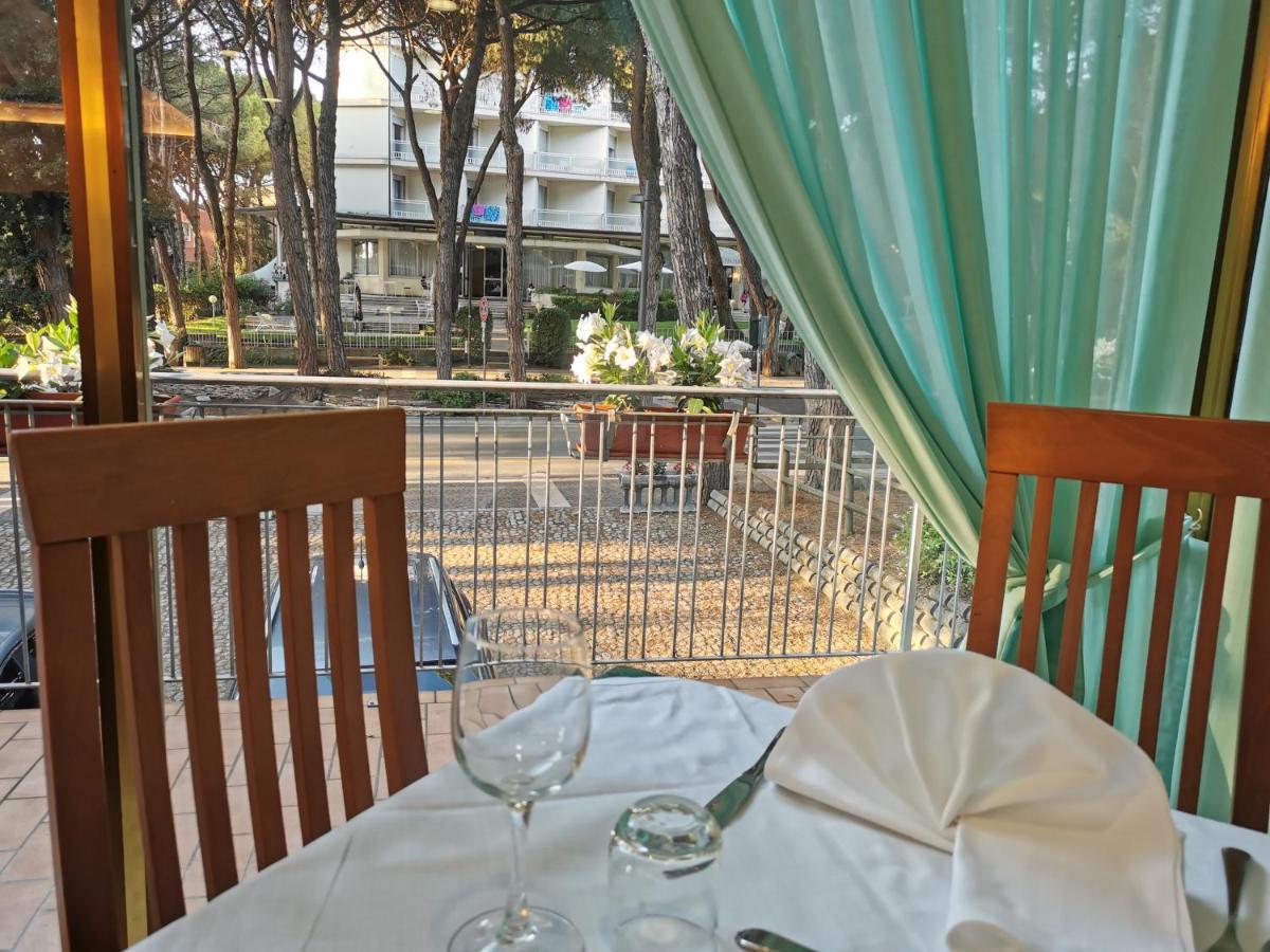 Hotel Pine Beach Rosolina Mare Dış mekan fotoğraf