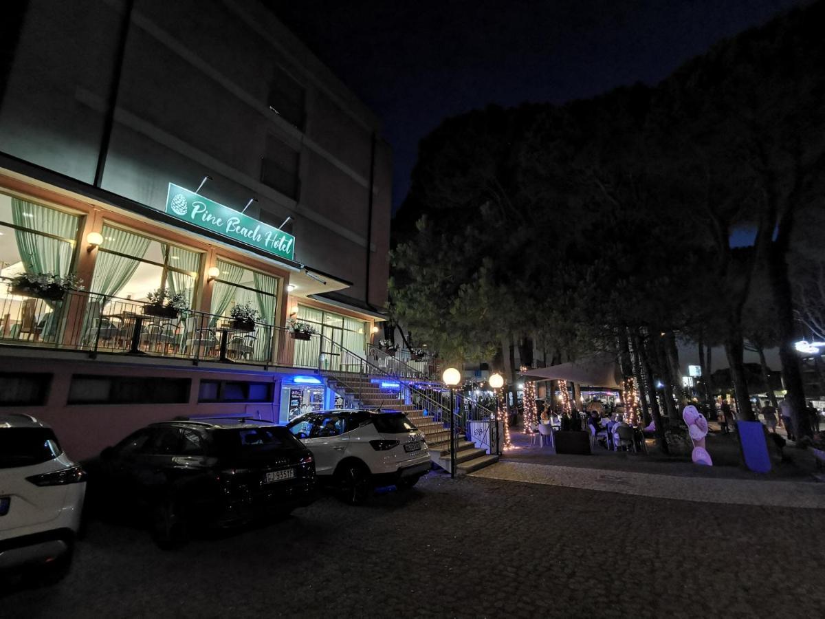 Hotel Pine Beach Rosolina Mare Dış mekan fotoğraf